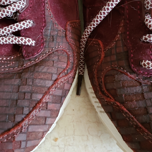 Saucony Shadow 5000 Bricks Size 9.5 Maroon - Picture 5 of 7